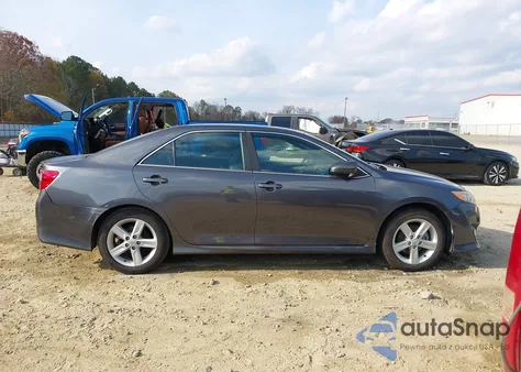 2012 Toyota Camry Se z USA, uszkodzony, nr VIN 4T1BF1FK1CU180698